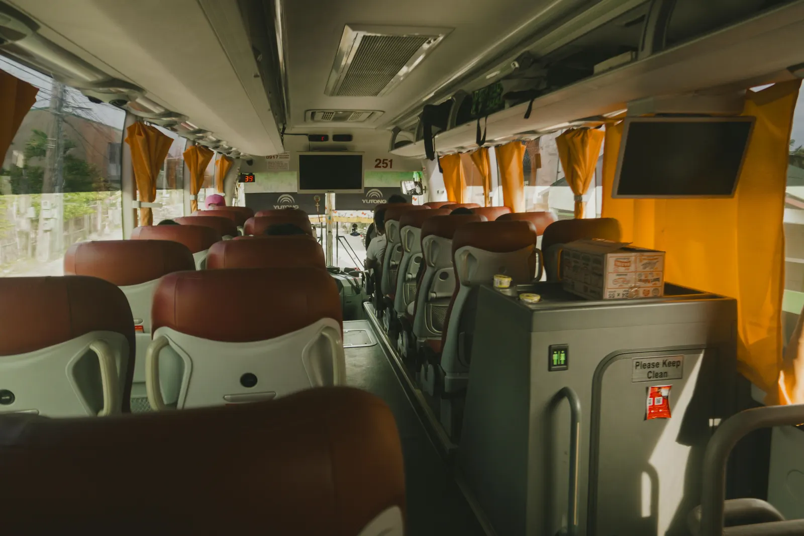 Charter party bus parked and ready for a group pickup in the Phoenix area